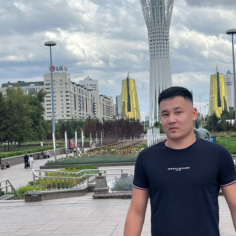 Азамат Ахмет