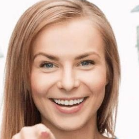А Н